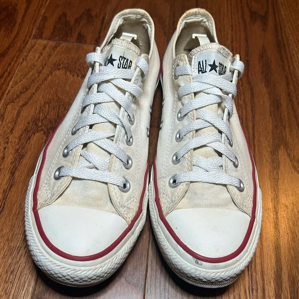 Converse Cream and Red Sneakers - Picture 3 of 7